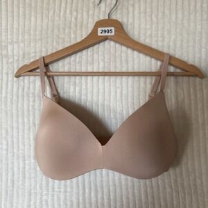 Skims Wireless Form Push Up Plunge Bra in Clay Size 32D NWOT